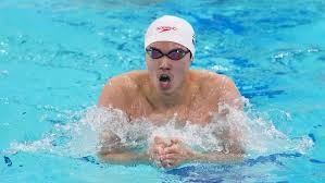 爱德华兹的半场压哨三分，真丝滑！